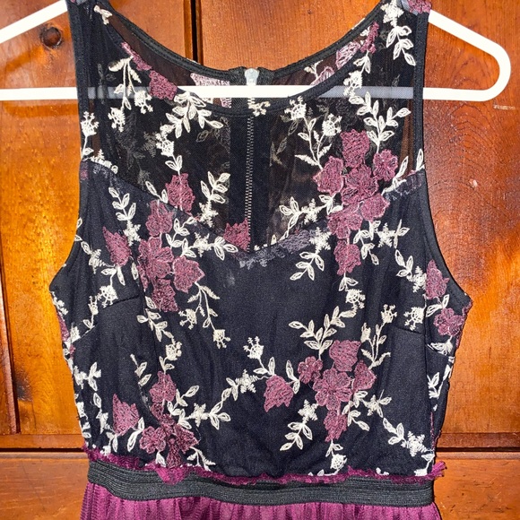 🍇Grape Dress (M/L) 🍇 - Picture 3 of 12